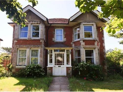 Bed & Breakfast Arbour House 4*