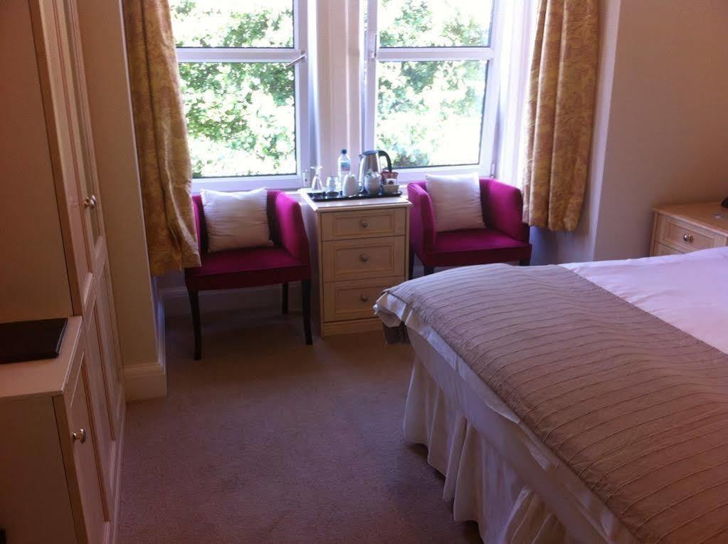 Couette-café Arbour House 4*