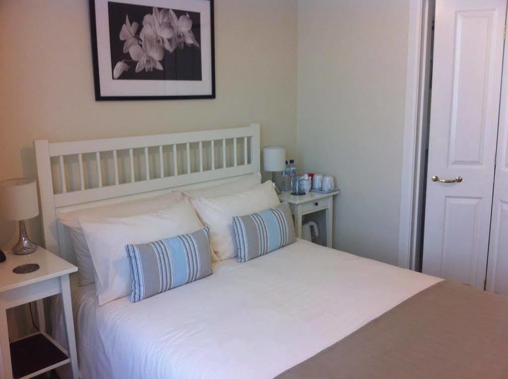 Couette-café Arbour House 4*