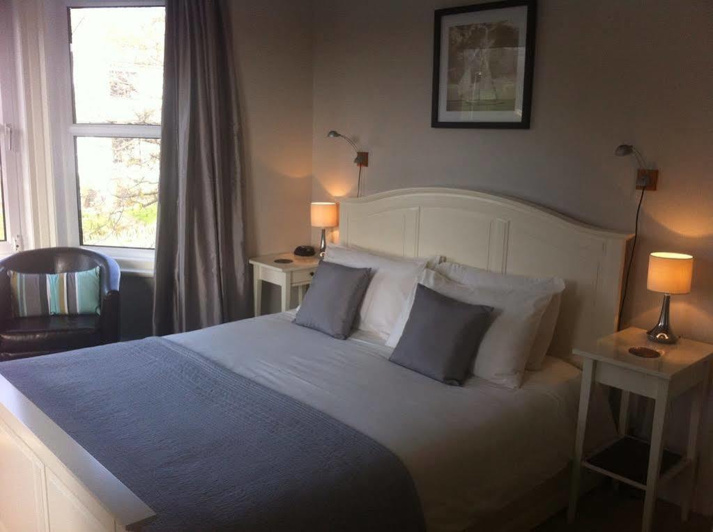 Arbour House Bed & Breakfast
